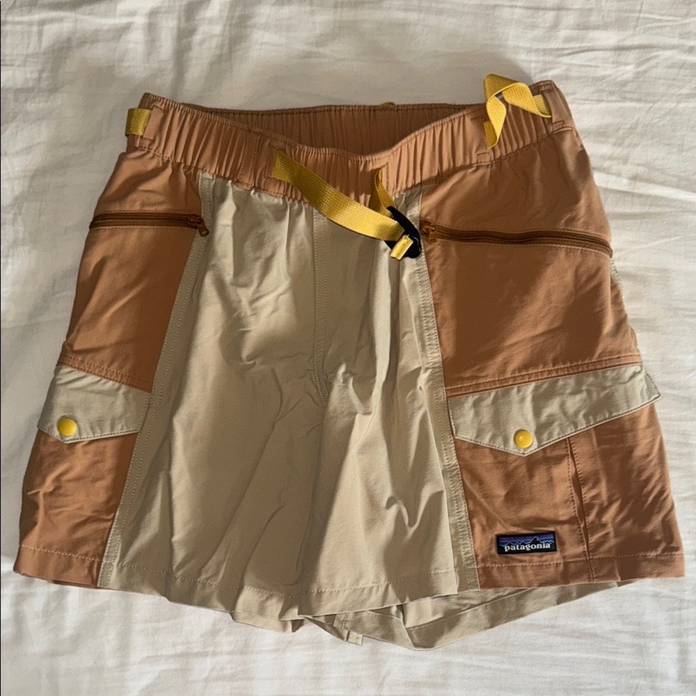Patagonia color block Khaki and Tan Hiking Shorts